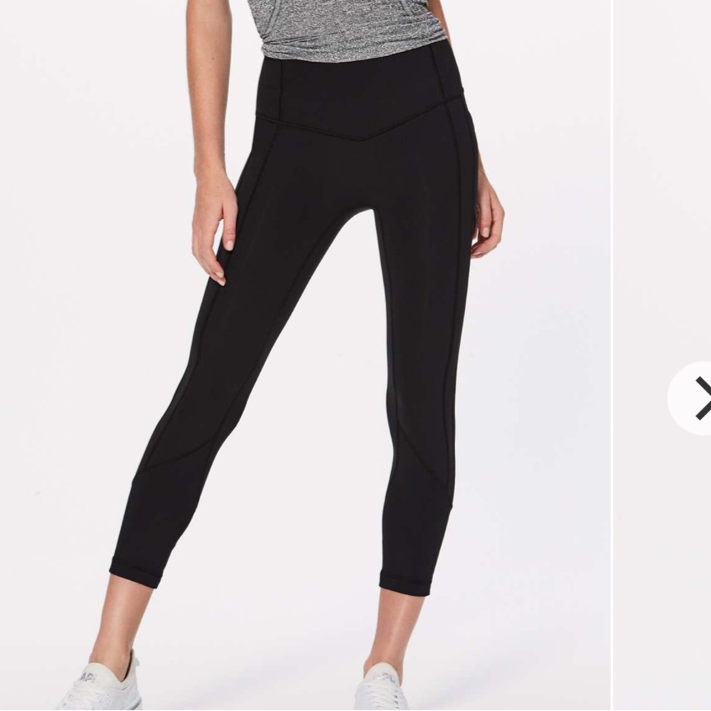 Lululemon All The Right Places Crop II 23" in Black Size 4
